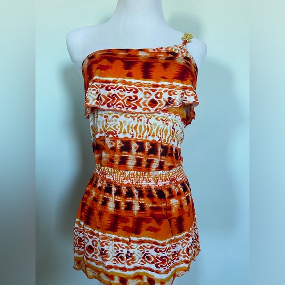 One Shoulder Top - Picture 2 of 5